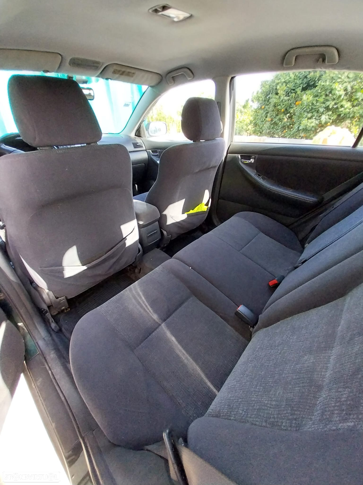 Toyota Corolla 1.4 SE - 9