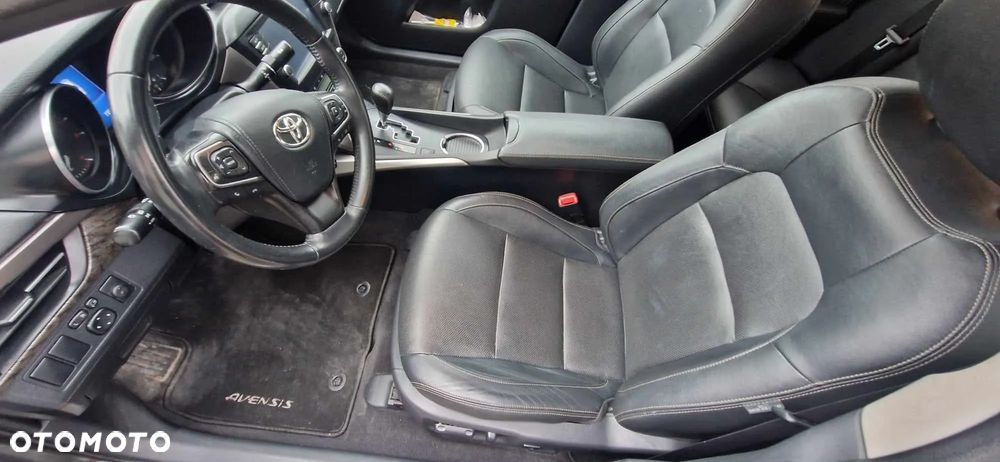 Toyota Avensis 2.0 Prestige MS - 9
