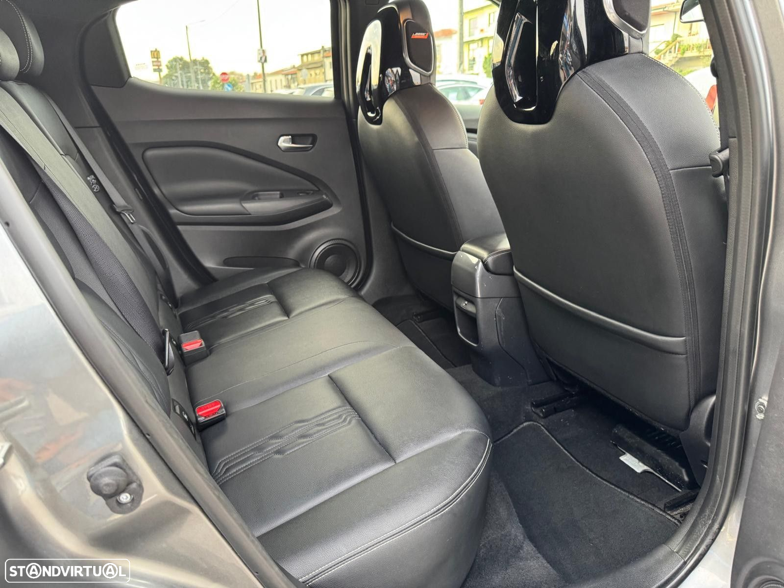 Nissan Juke 1.0 DIG-T N-Connecta NAV.+TwoTone NC - 15