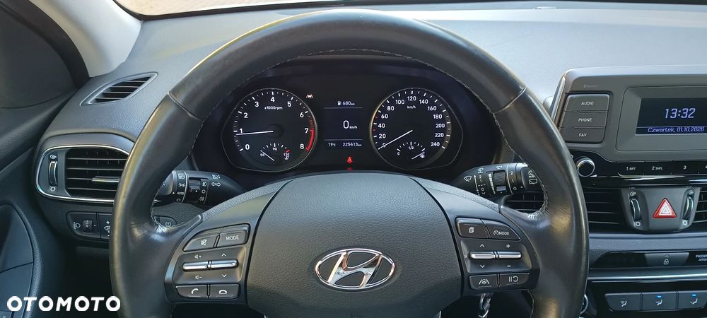 Hyundai i30 1.5 DPI Modern - 28