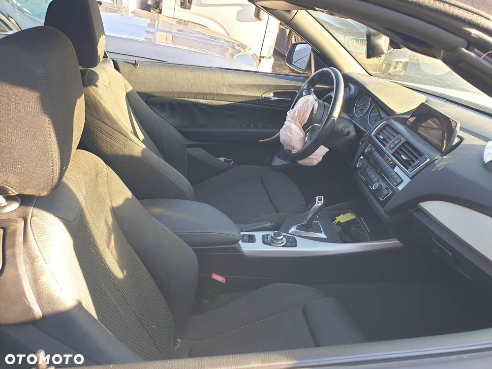 BMW Seria 2 218d Cabrio - 13