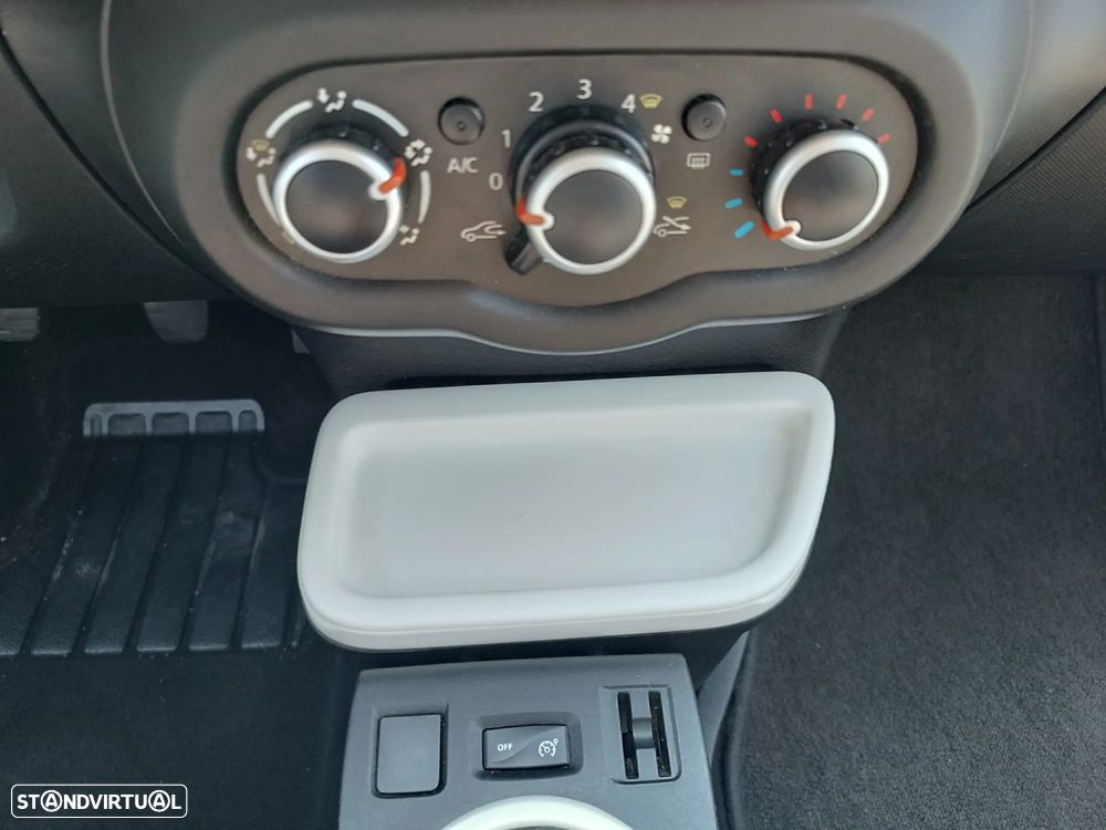 Renault Twingo 1.0 SCe Night&Day - 17