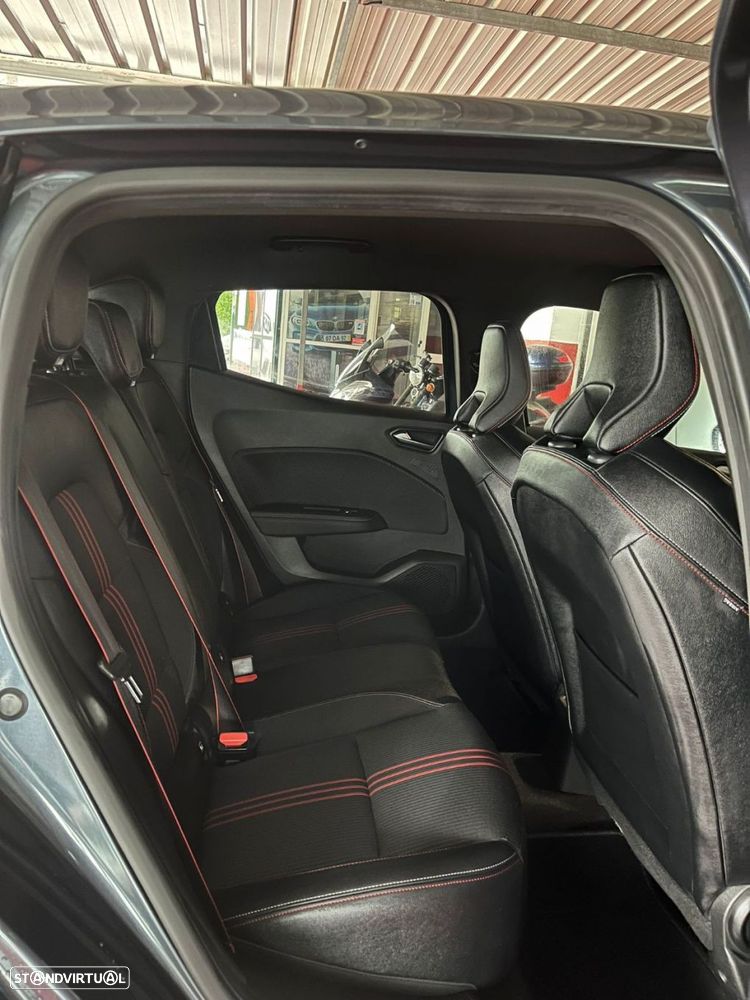 Renault Clio 1.5 Blue dCi RS Line - 23