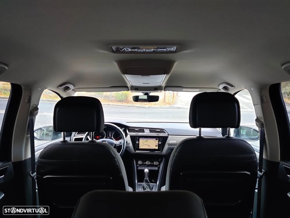 VW Touran 1.6 TDI Confortline DSG - 32