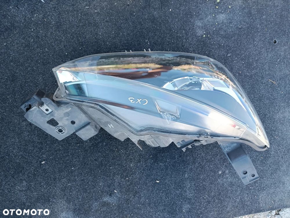 LAMPA PRZÓD PRZEDNIA PRAWA D10E-51030 MAZDA CX3 CX-3 - 3