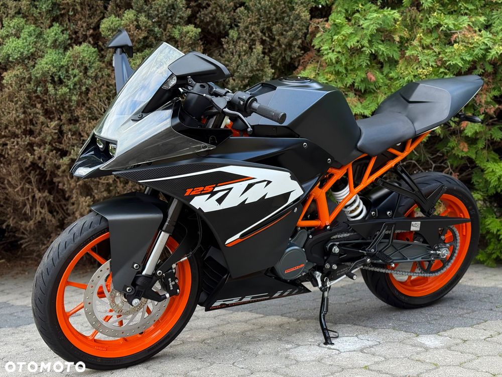 KTM RC 125 - 7