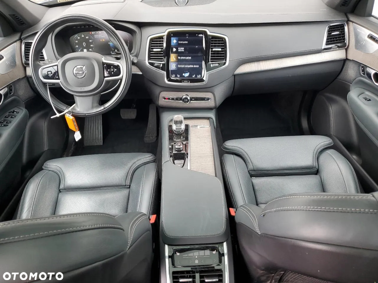 Volvo XC 90 - 8