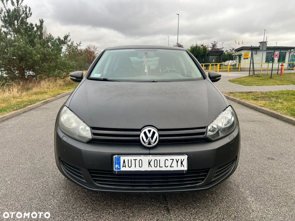 Volkswagen Golf - 2