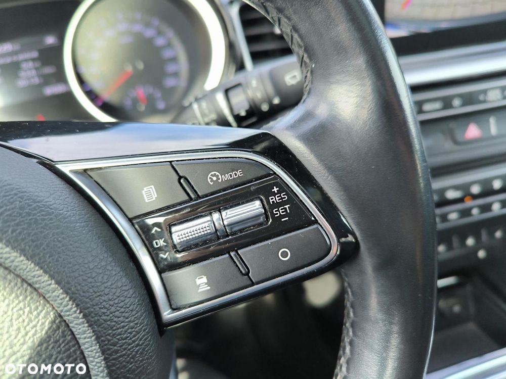 Kia Ceed - 23