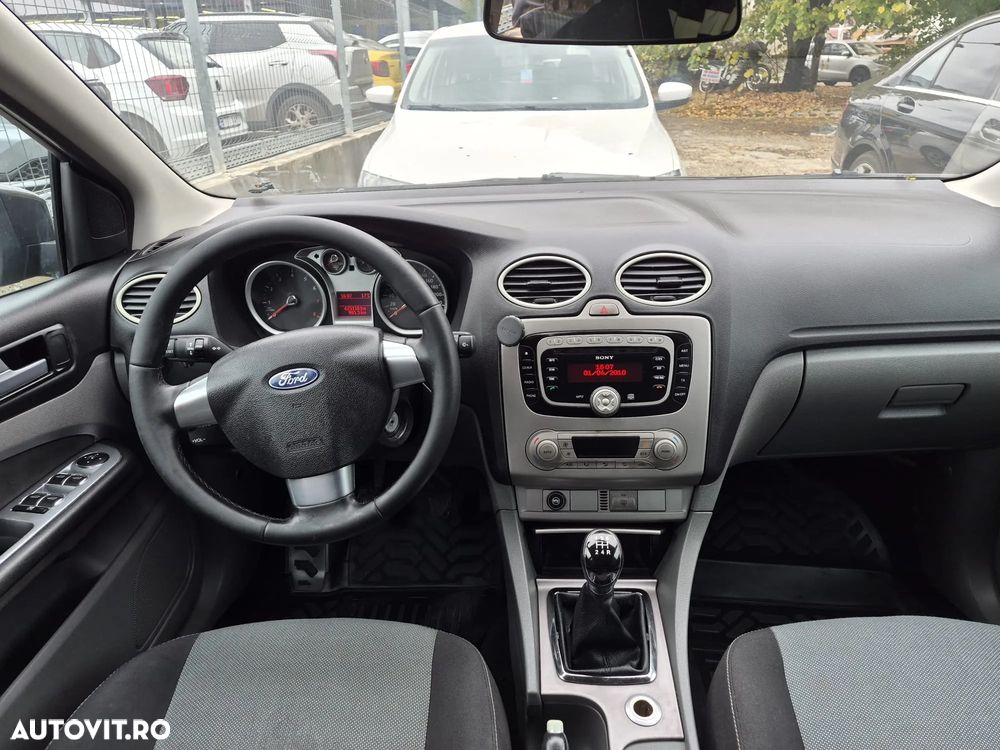 Ford Focus - 4