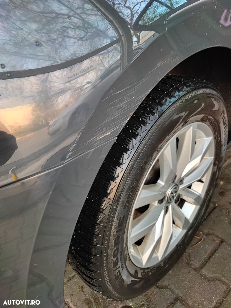 Volkswagen Passat 2.0 TDI Comfortline - 15