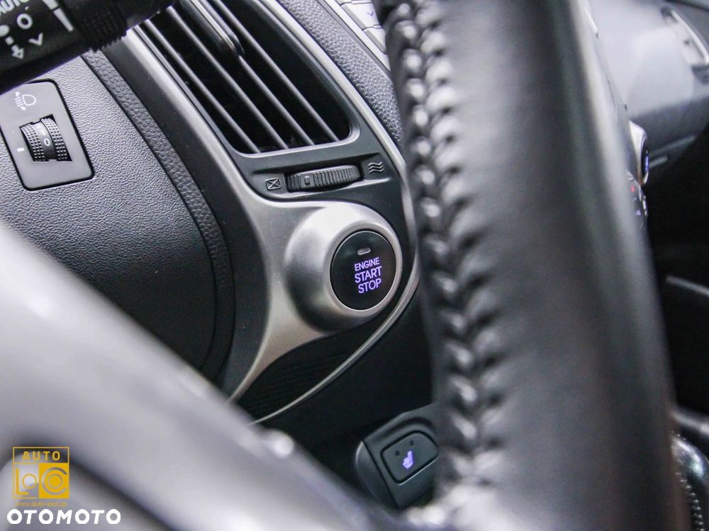 Hyundai ix35 2.0 CRDi 4WD Automatik Premium - 28