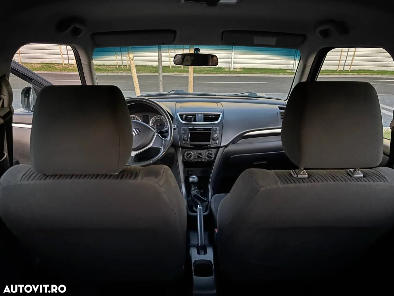 Suzuki Swift 1.2 GLX - 12