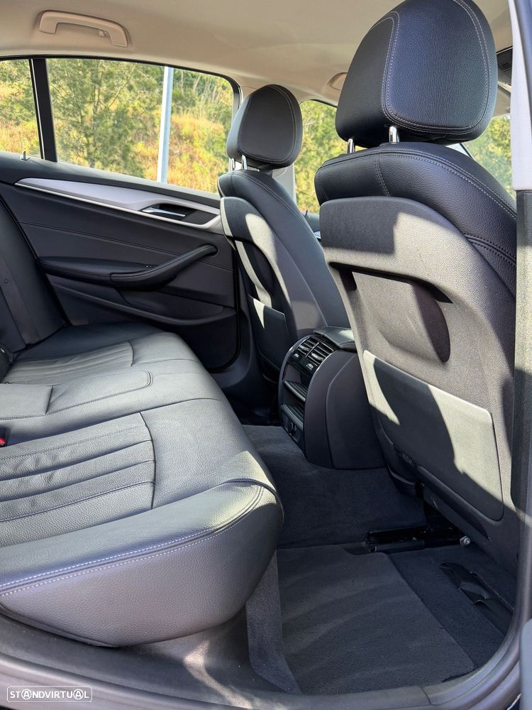 BMW 520 d Line Luxury Auto - 11