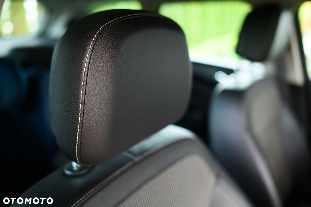 Opel Astra 1.6 SIDI Turbo ecoFLEX Start/Stop Innovation - 21