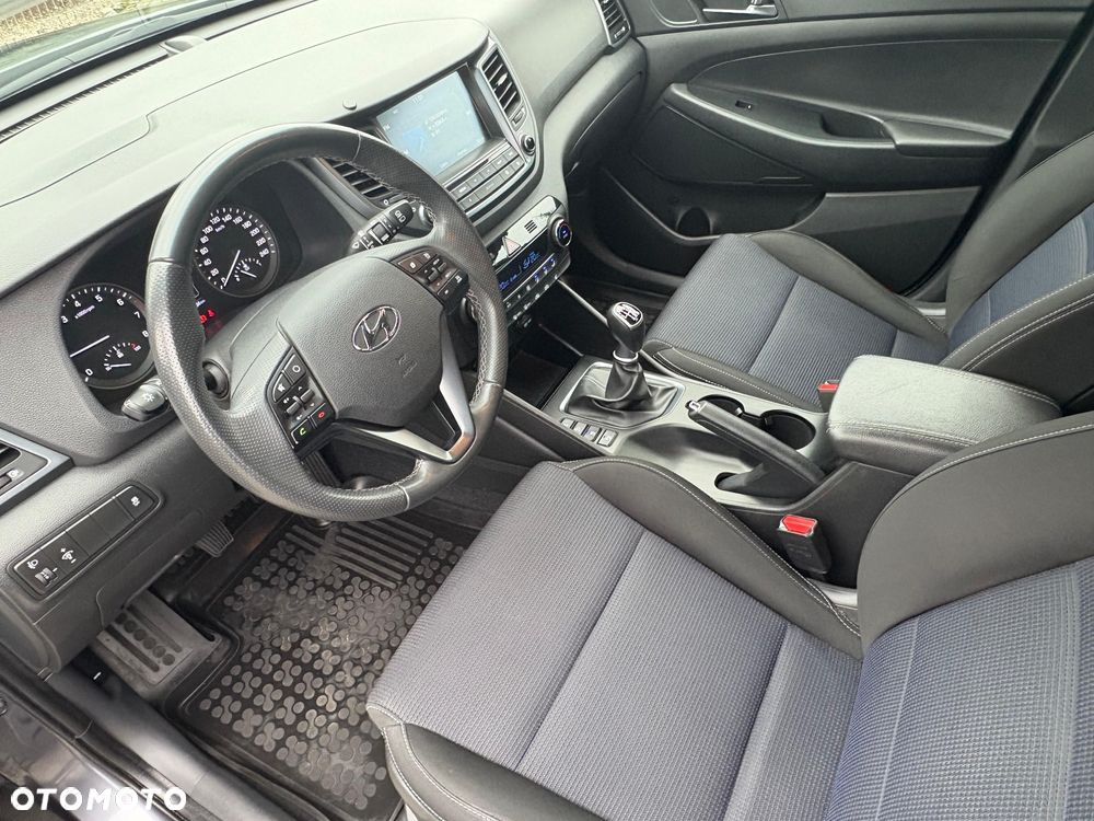 Hyundai Tucson - 11