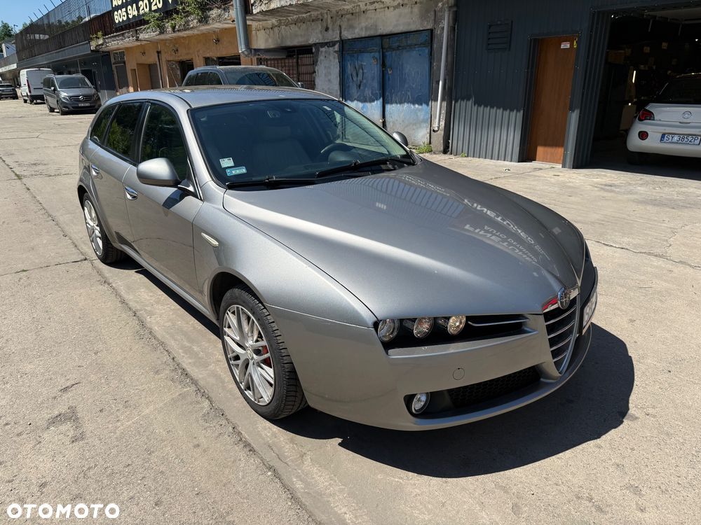 Alfa Romeo 159 2.4JTDM Distinctive - 8