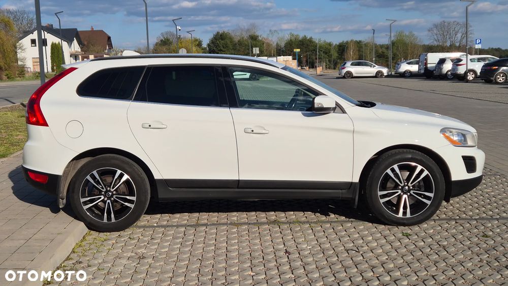 Volvo XC 60 D4 Geartronic RDesign - 4