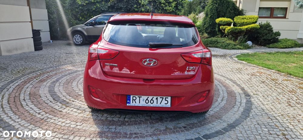 Hyundai i30 1.4 Classic - 8