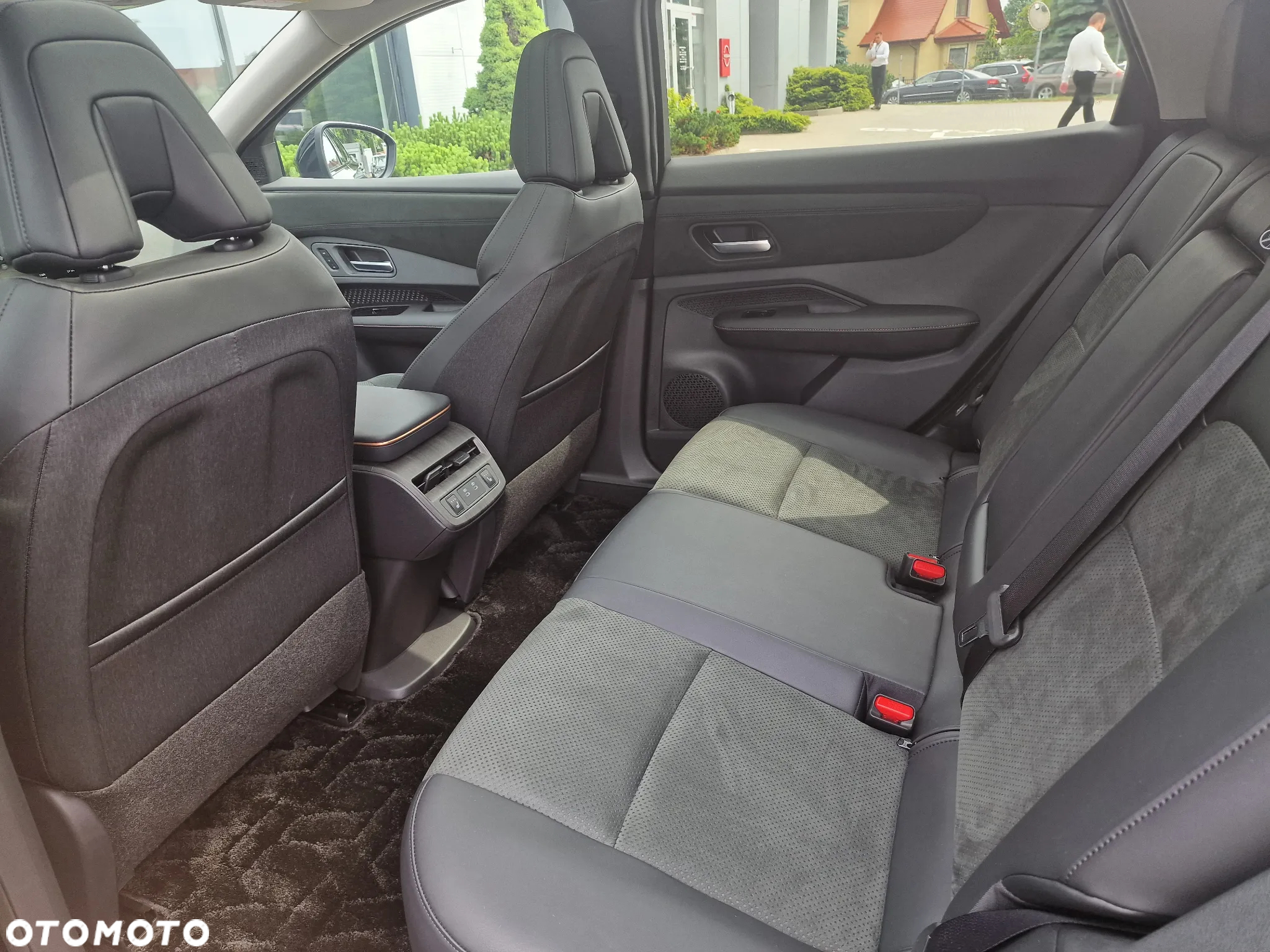 Nissan Ariya 87kWh Evolve - 9