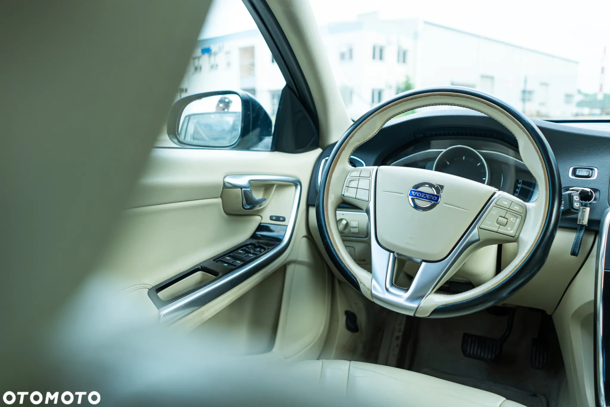 Volvo V60 Cross Country D4 AWD Summum - 23