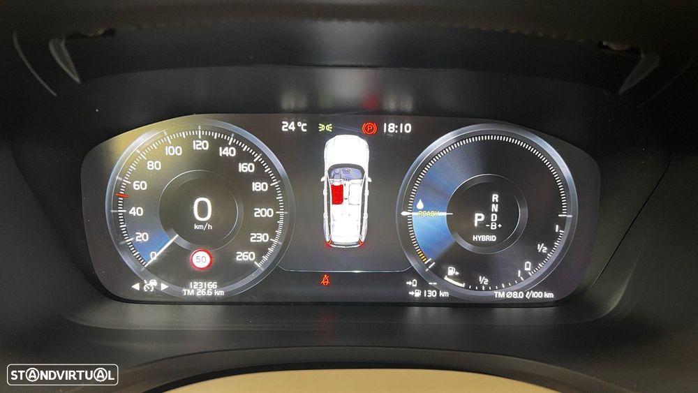 Volvo V60 2.0 T8 AWD TE Inscription Expression - 36
