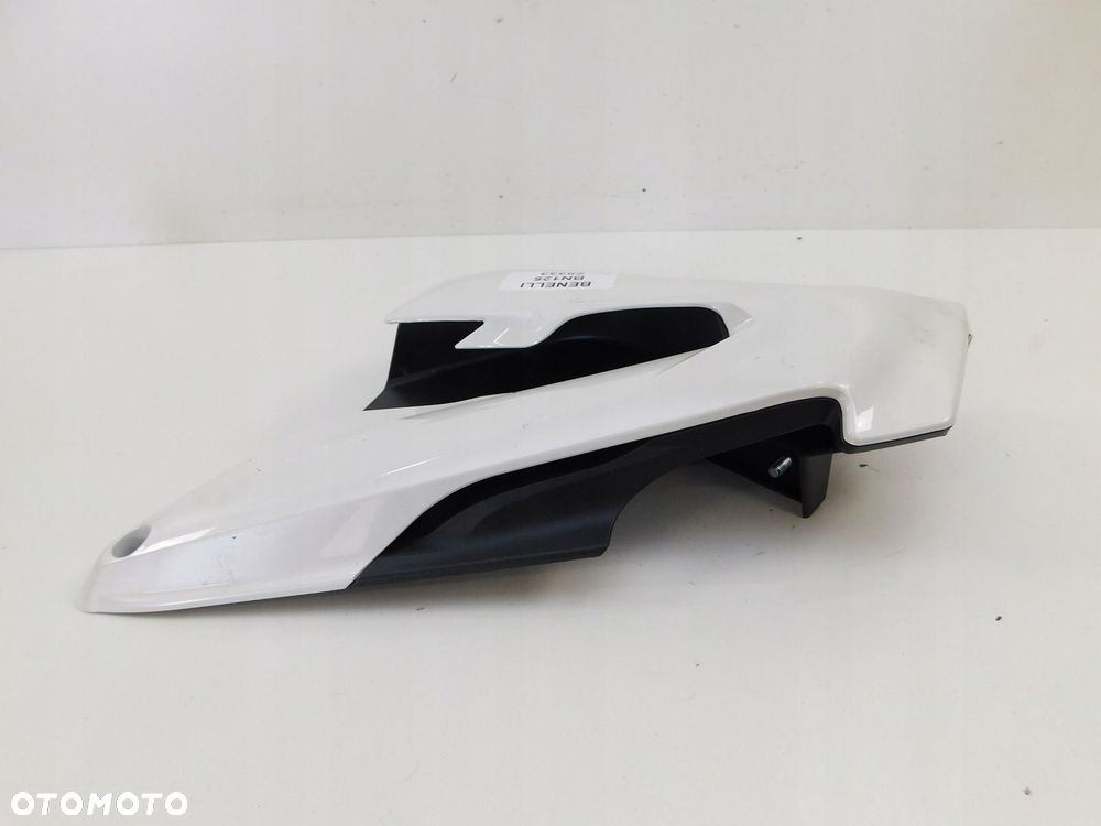 BENELLI BN 125 BOK BOCZEK LEWY - 4