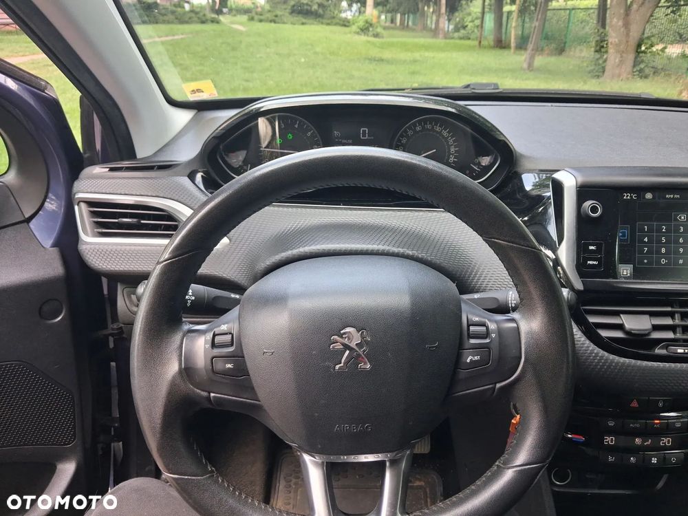 Peugeot 208 1.2 PureTech Active - 15