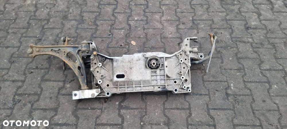 SANKI PRZEDNIE SKODA OCTAVIA II - 4