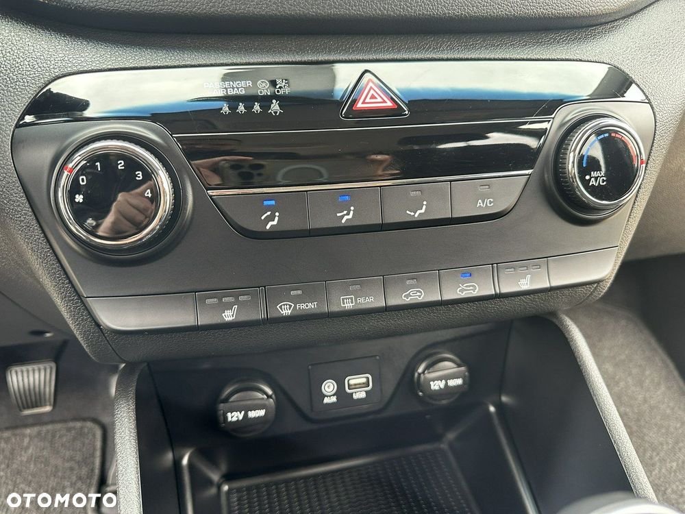 Hyundai Tucson blue 1.6 GDi 2WD Classic - 26