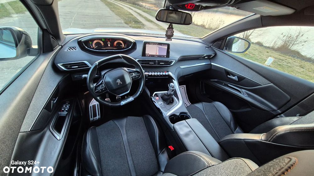 Peugeot 3008 2.0 HDi Premium - 18