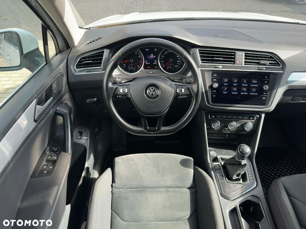 Volkswagen Tiguan 1.5 TSI EVO Comfortline - 11