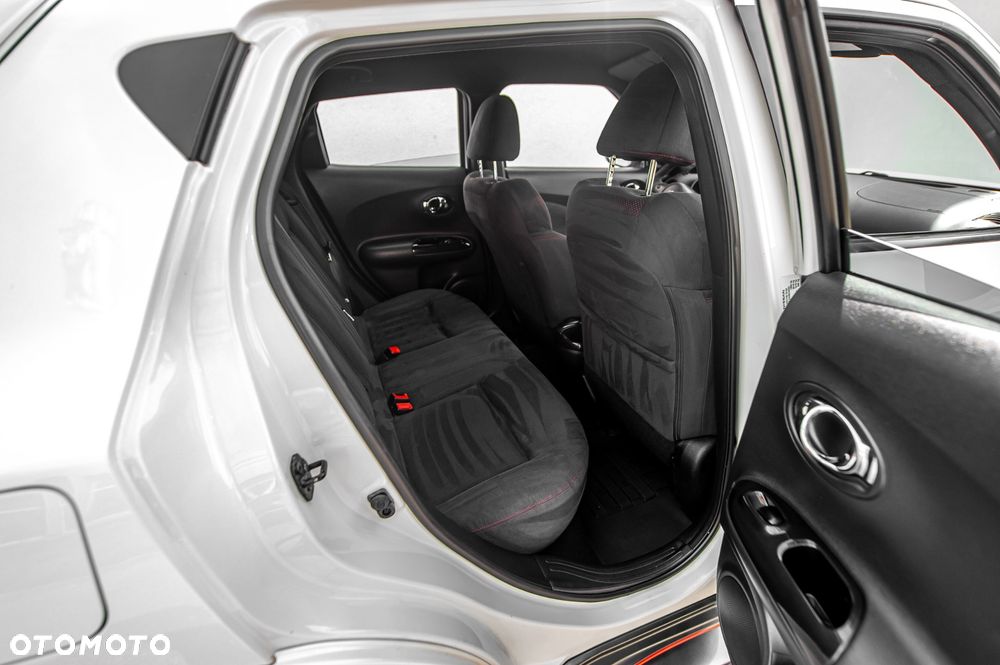 Nissan Juke 1.6 DIG-T ALL-MODE 4x4i Xtronic Nismo RS - 35