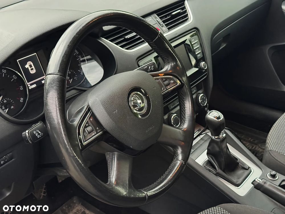 Skoda Octavia 1.8 TSI Ambition - 11