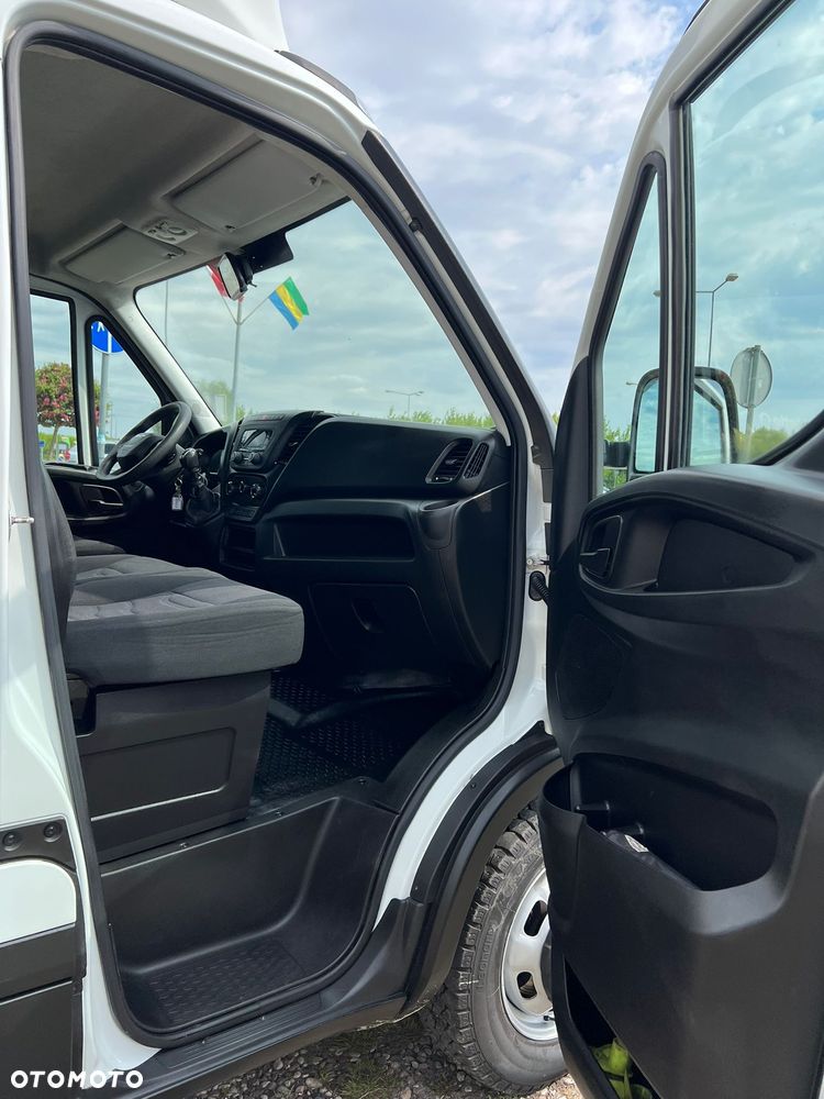 Iveco 35c14 Kontener+Winda - 15