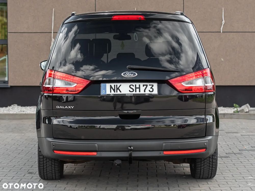 Ford Galaxy - 11