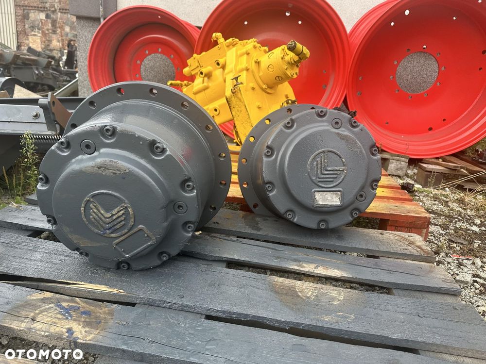 Zwolnica furukawa Liebherr O&K koparka gąsienicowa - 1