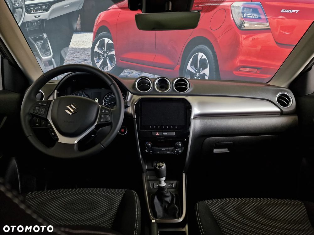 Suzuki Vitara 1.4 Boosterjet mHEV Premium Plus 2WD - 9