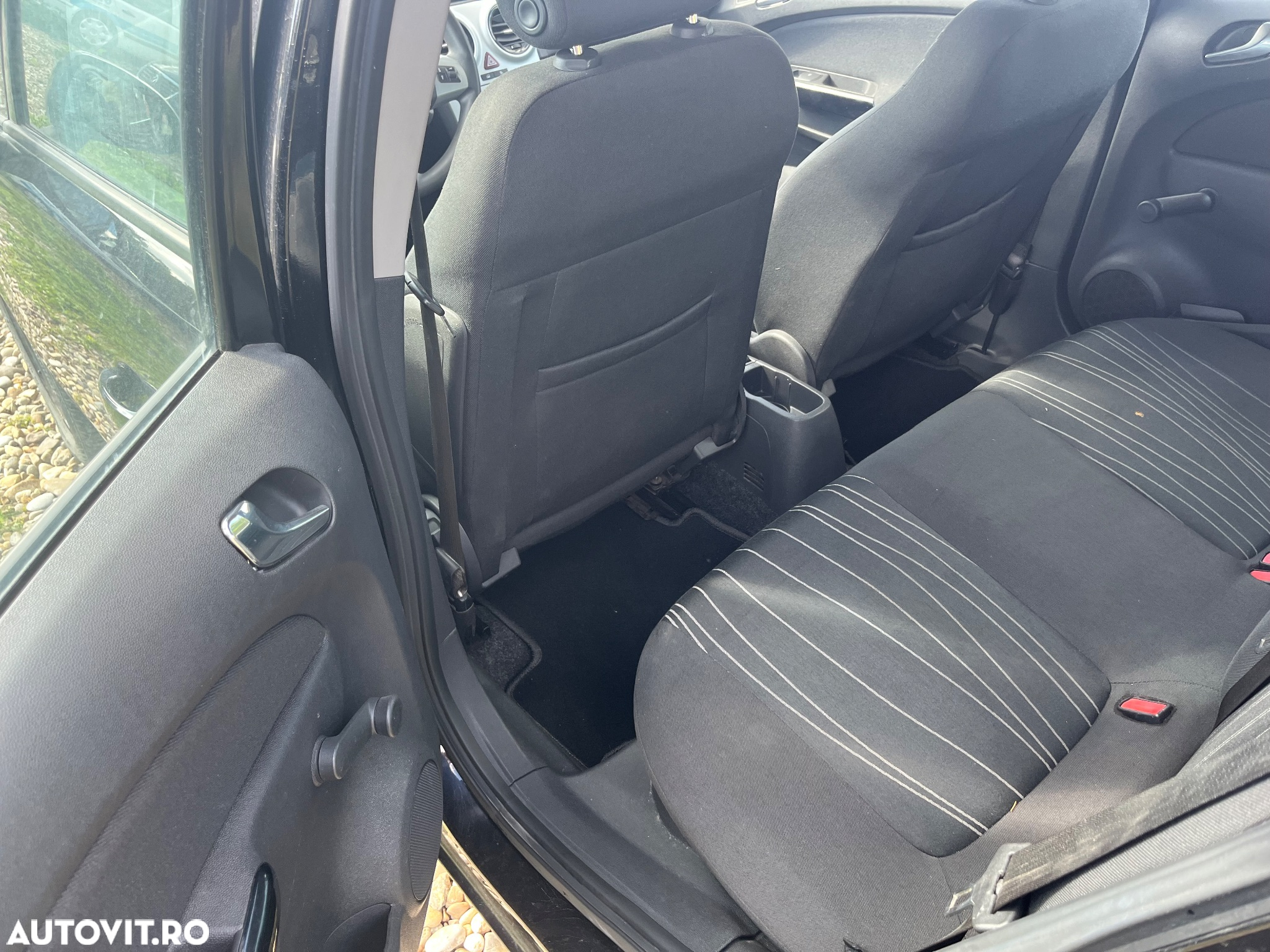 Opel Corsa 1.2i Enjoy - 16