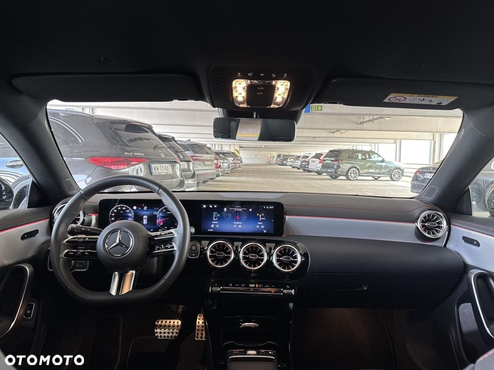 Mercedes-Benz CLA - 14