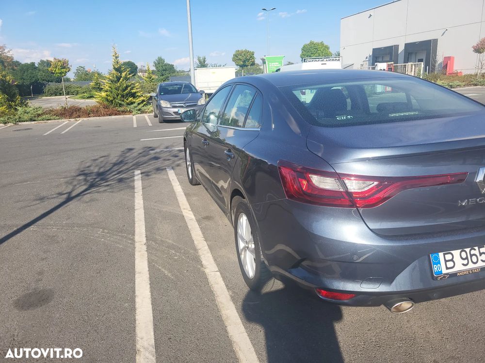 Renault Megane TCe GPF Zen - 6