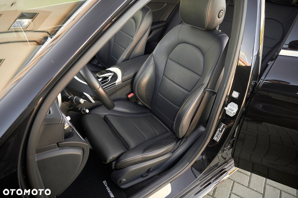 Mercedes-Benz Klasa C 220 d 9G-TRONIC - 24