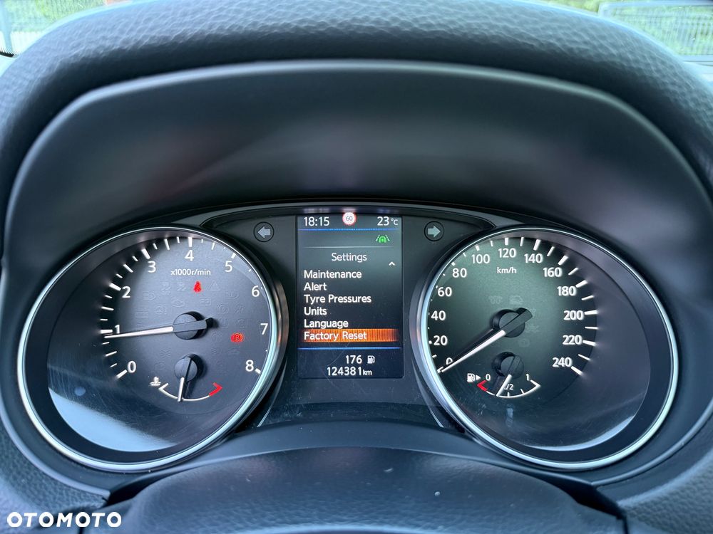 Nissan Qashqai - 29