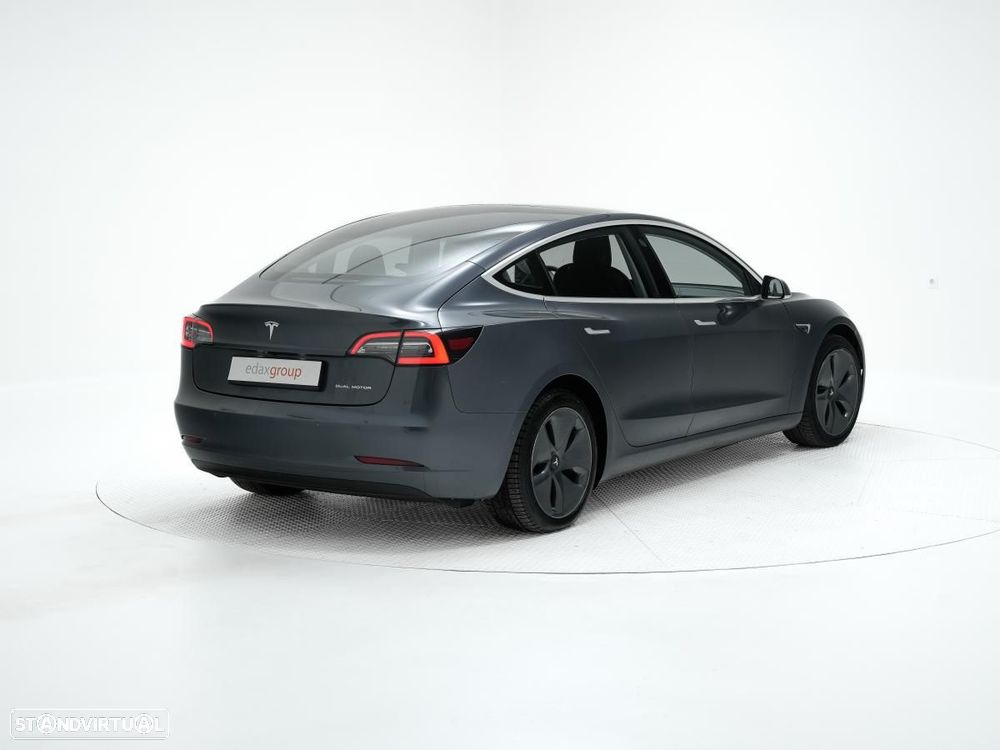 Tesla Model 3 Long-Range Dual Motor AWD - 3