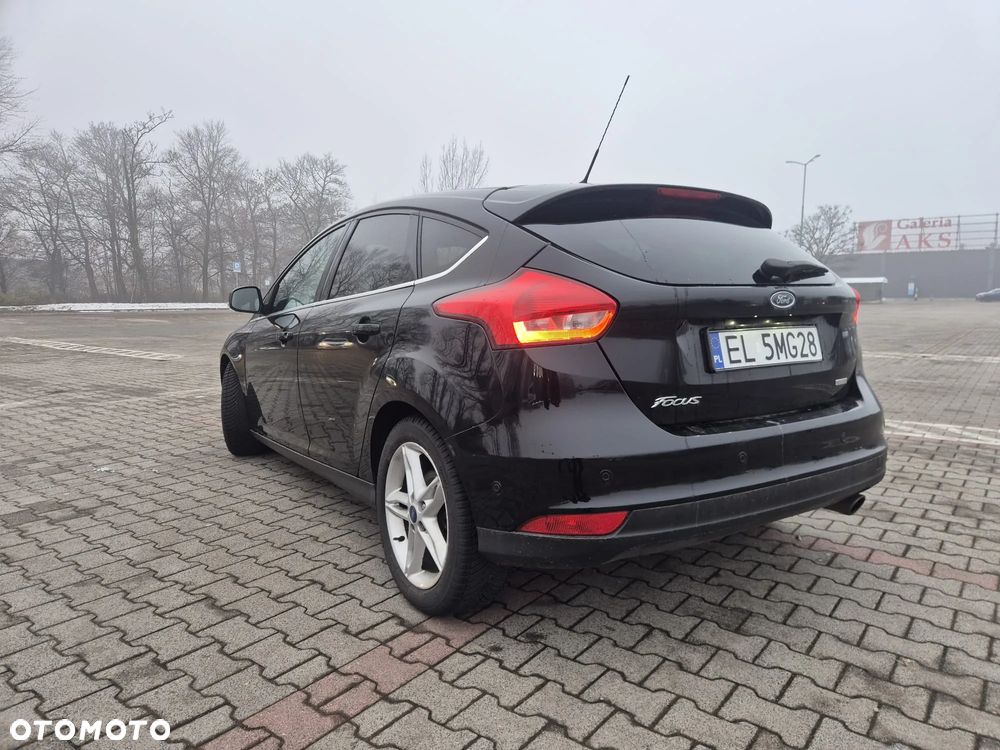 Ford Focus 1.5 EcoBoost Titanium ASS - 5