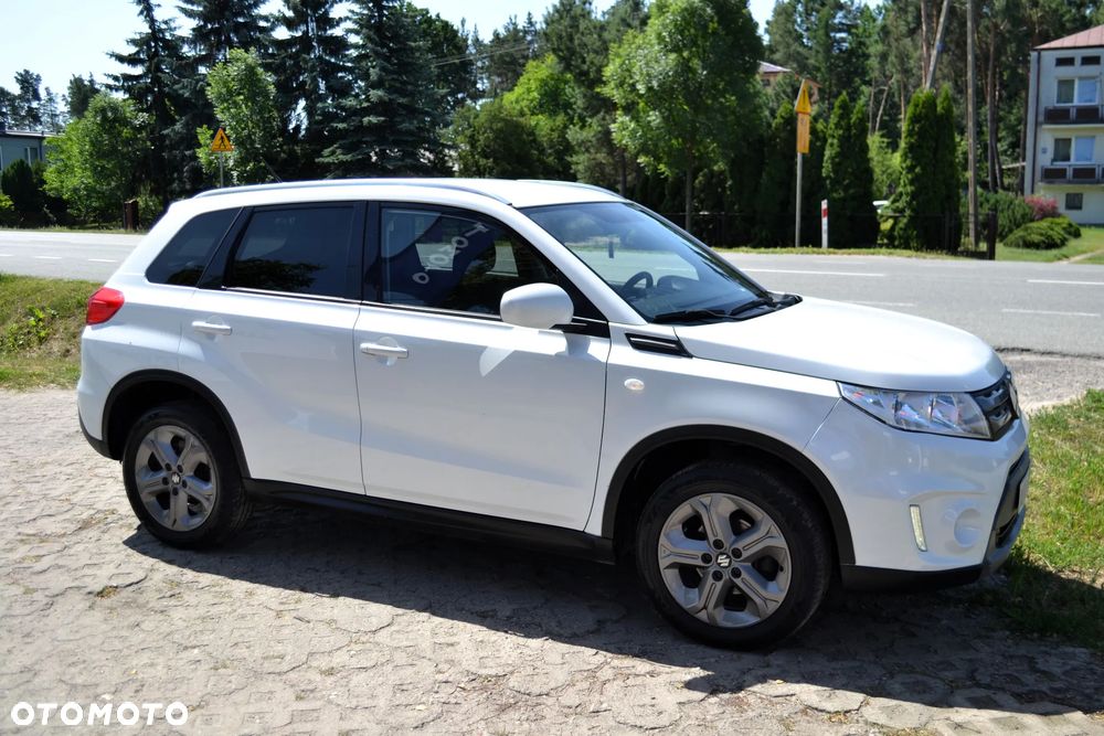 Suzuki Vitara 1.6 DDiS (4x4) Allgrip Comfort+ - 16