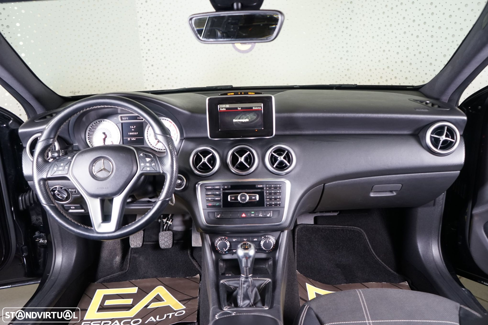 Mercedes-Benz A 180 CDI AMG Line - 18