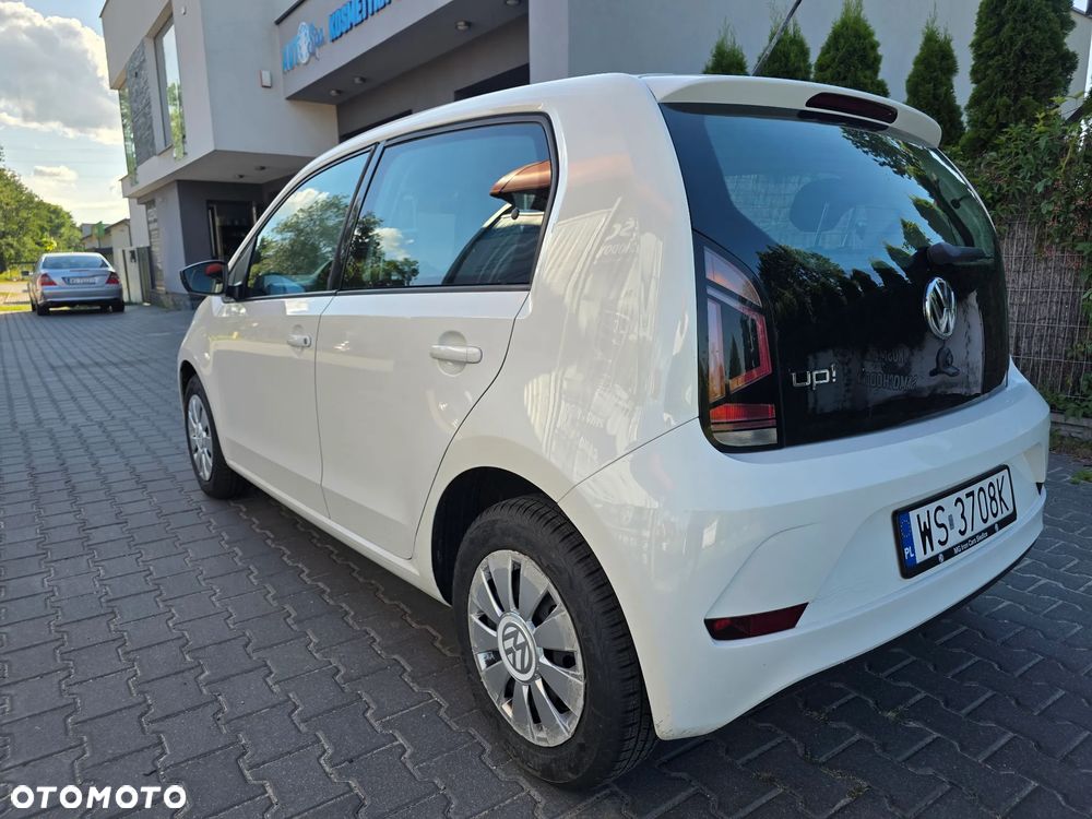 Volkswagen up! 1.0 high - 6