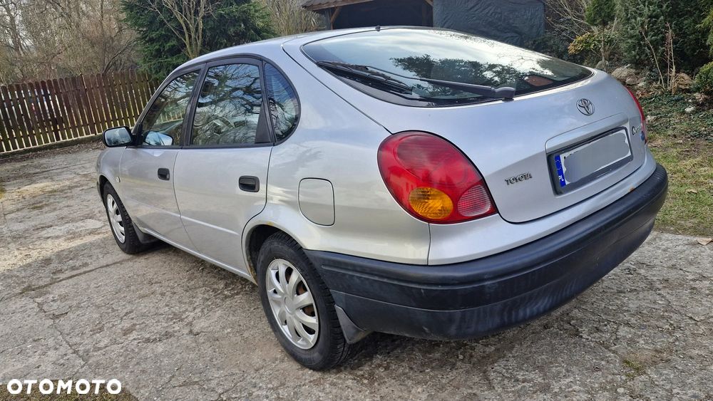 Toyota Corolla 1.4 Terra1 - 2