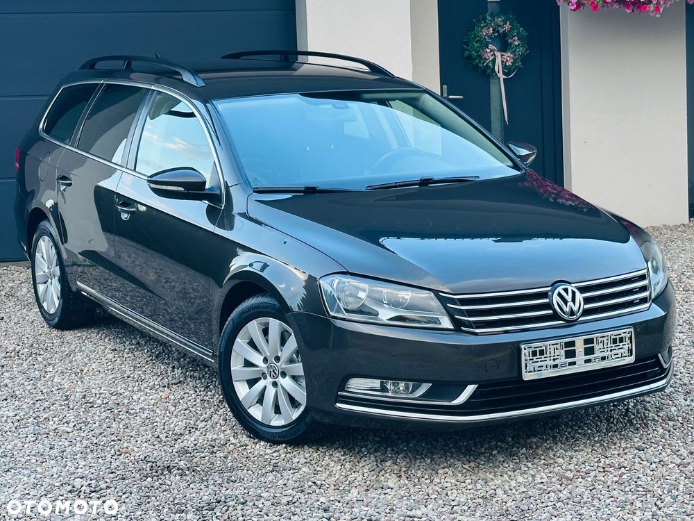 Volkswagen Passat 2.0 TDI DSG Highline - 11